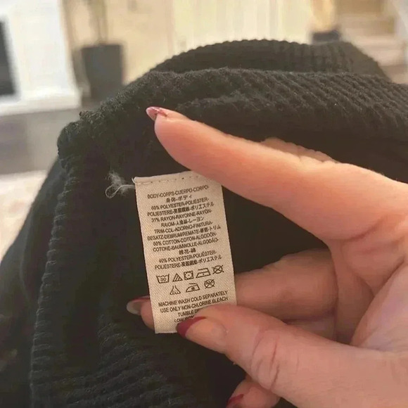 WE THE FREE BLACK WITH BUTTONS LONGSLEEVE XS - Picture 6 of 6